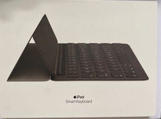 Apple iPad Smart Keyboard63006425743106110