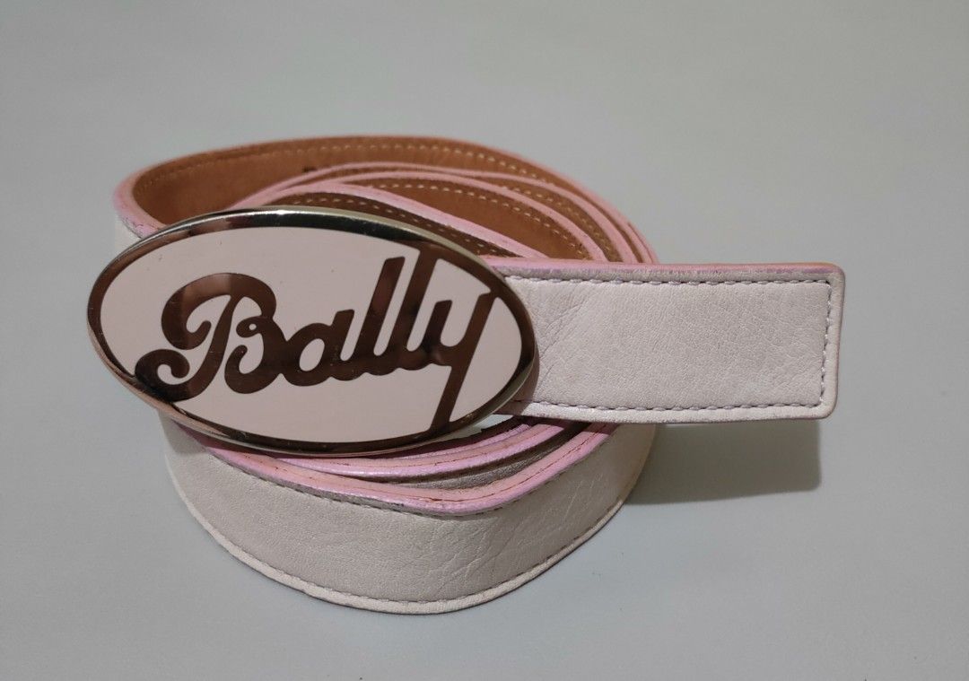 Bally Leather Belt Women (Category: Belts) located in Cebu City. Submitted by quiara2015 (Listing ID 1366703974, Image 1). Description: Legit / Orig Bally Leather Belt Women Dimes 41 x 1 Size 34 max Good as new 850 php.