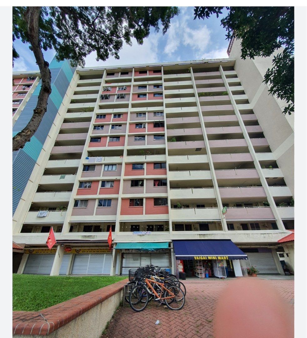 Blk 128 Bedok North st 2 Whole unit for rent 63108835620482111