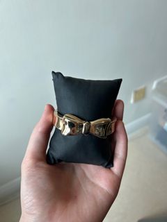 （分類：）位於 。 由 alxrbnt 提交（商品編號 1366623328，圖片 1）。簡介： 。