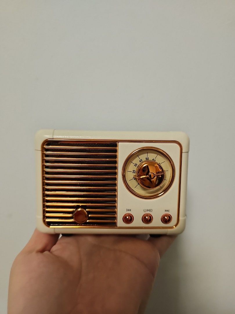Brand new Portable Wireless Speaker