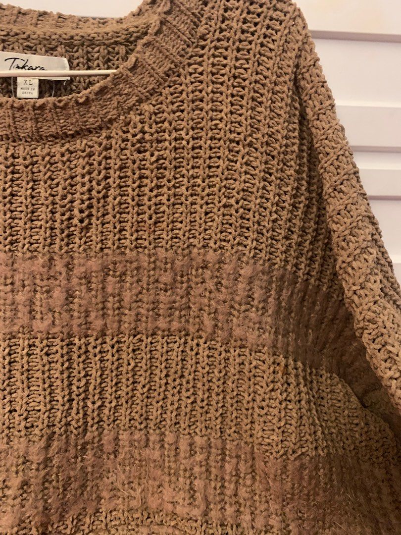 Mocha Chunky Crocheted Sweater (M-XL) (Category: Longsleeves) located in San Juan City. Submitted by petitboop (Listing ID 1366651096, Image 3). Description: Bust: up to 48” Length: 16” Sleeves: 25” Fits Medium to XL frames No when worn. Lowballers will be ignored. Loc: San Juan MM MOP: GCash/Maya (PAYO) MOD: Lalamove, Grab (buyer will handle the booking.) If you opt for J&T or LBC, kindly give me at least 1-2 days allowance to ship out your parc