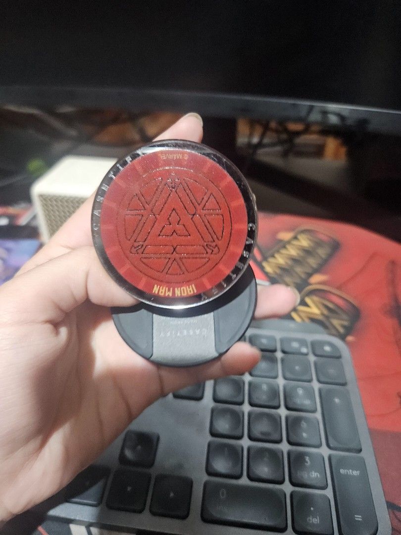 Casetify Iron Man Popsocket (Category: Other Mobile & Gadget Accessories) located in Valenzuela. Submitted by itemsforless22 (Listing ID 1366585677, Image 1). Description: Casetify ironman popsocket! Shiny and durable, no scratches and stylish!.