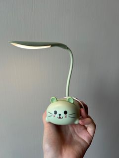 （分類：）位於 。 由 alxrbnt 提交（商品編號 1366633034，圖片 1）。簡介： 。