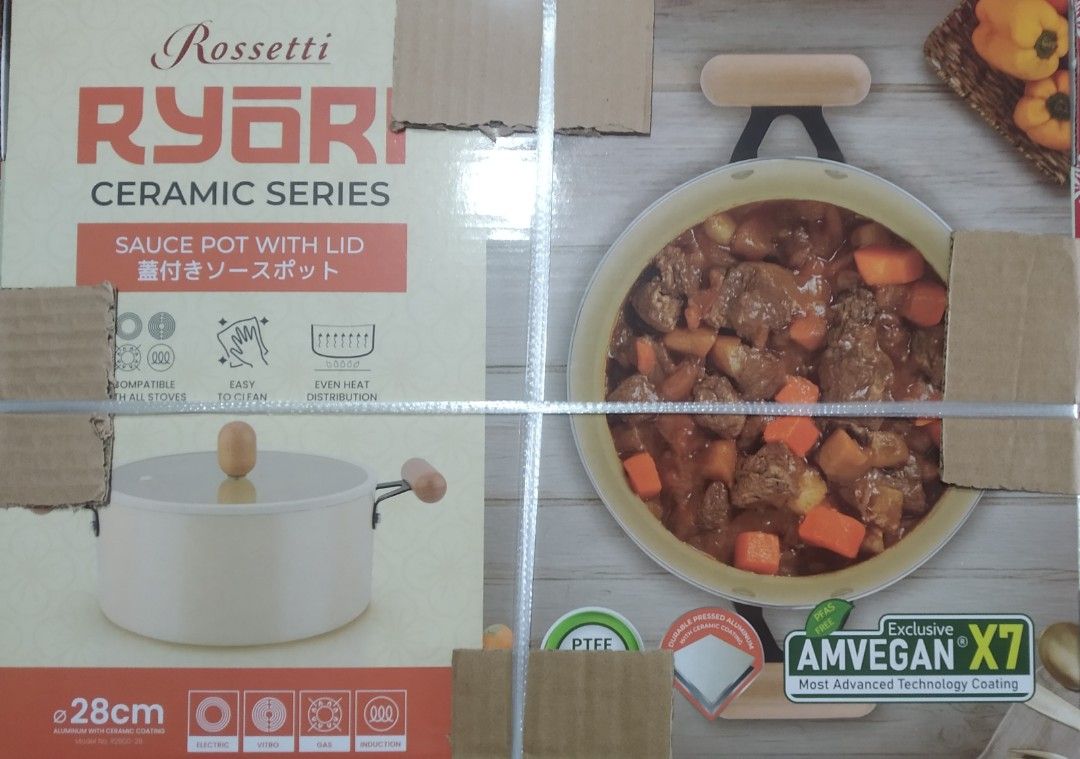 Ceramic Cooking Pot (Category: Cookers) located in Manila. Submitted by cattss__ (Listing ID 1366663568, Image 1). Description: MOD: Lalamove or J&T MOP: Gcash + SF Location: Tondo, Manila No Return No Exchange.