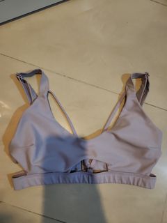 (Category: ) located in . Submitted by massclearancesale (Listing ID 1366708606, Image 1). Description: .