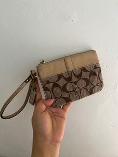 (Kategori: ) berada di . Dikirim oleh luxebags. (ID iklan 1366672594, Gambar 1). Deskripsi: .