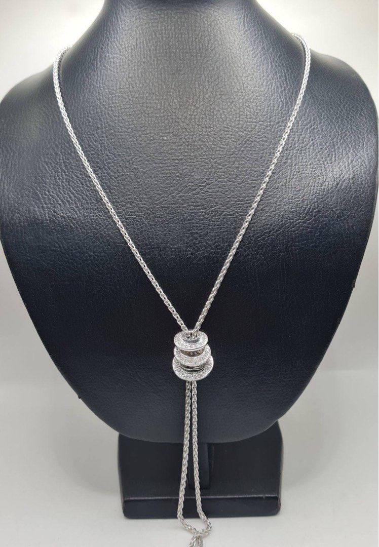 diamond necklace (Category: Necklaces) located in Mandaluyong City. Submitted by kaikhaleb (Listing ID 1366677219, Image 1). Description: diamond necklace 28.1grams 18k gold .80ct dia adjustable 32” 240,000.