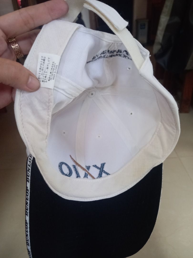 DUNLOP Golf Cap (Category: Caps & Hats) located in General Trias. Submitted by smyls (Listing ID 1366568205, Image 2). Description: Like new from Japan .