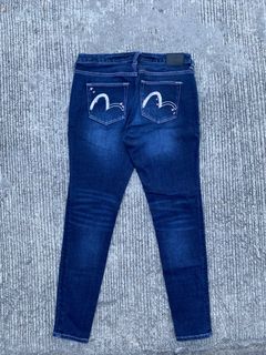(Category: ) located in . Submitted by sthriftven (Listing ID 1366704914, Image 1). Description: .