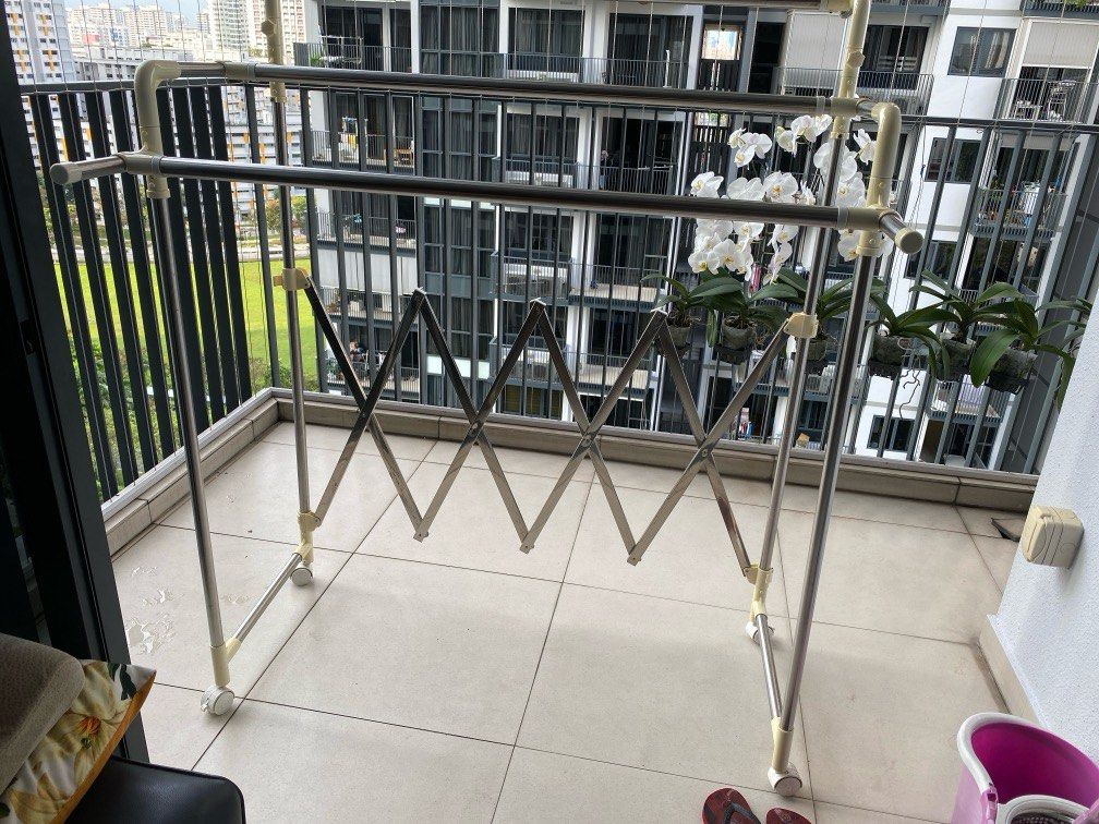 Extendable 3-Pole Laundry Drying Rack65073557825410111