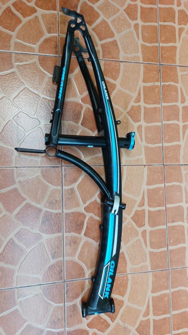 Folding bike frame 20er (steel) (Category: Bicycles) located in Marikina City. Submitted by arguscane51748 (Listing ID 1366718834, Image 2). Description: Folding bike frame 20er (Steel) - Steel. - Some small scratches and rust. - No issue sa folding hinge - disk brake ready RFS: Nagpalit ako ng alloy frame. Marikina location near Sta lucia mall. Pick up sana.
