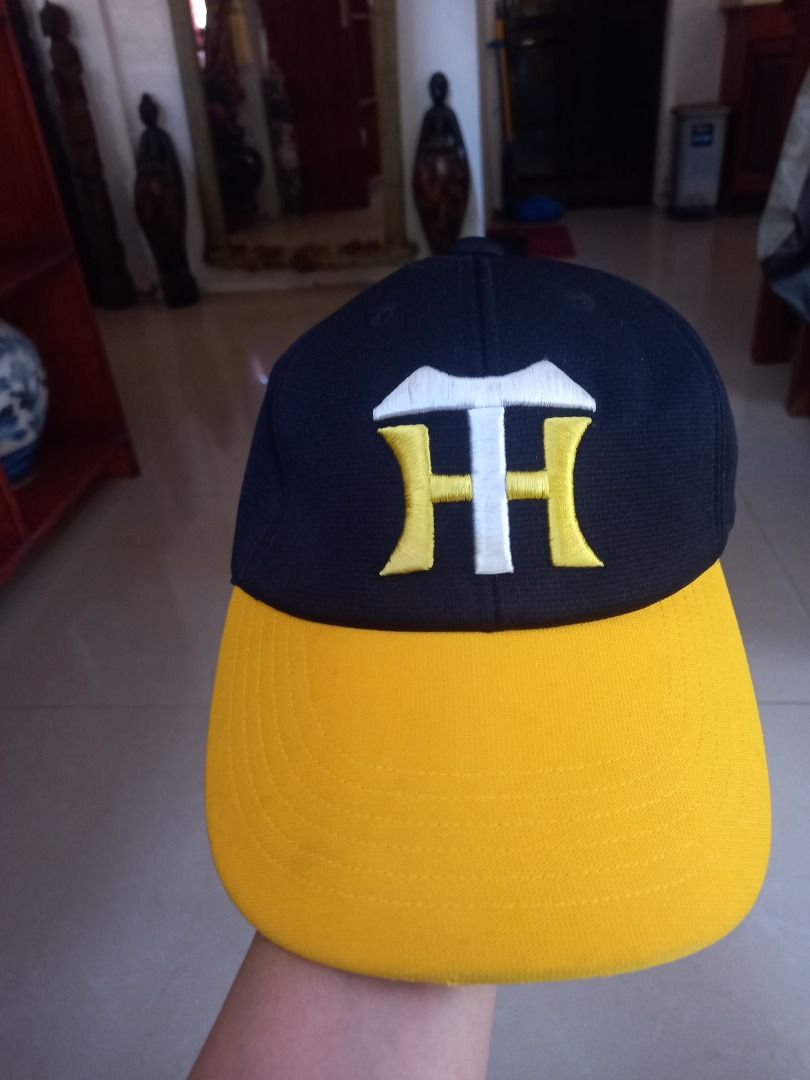 HANSHIN Tigers cap (Category: Caps & Hats) located in General Trias. Submitted by smyls (Listing ID 1366573800, Image 1). Description: From Japan 52 -54 cm adjustable.