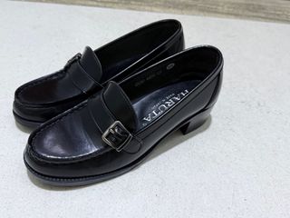 （分類：）位於 。 由 srrmi00 提交（商品編號 1366637600，圖片 1）。簡介： 。