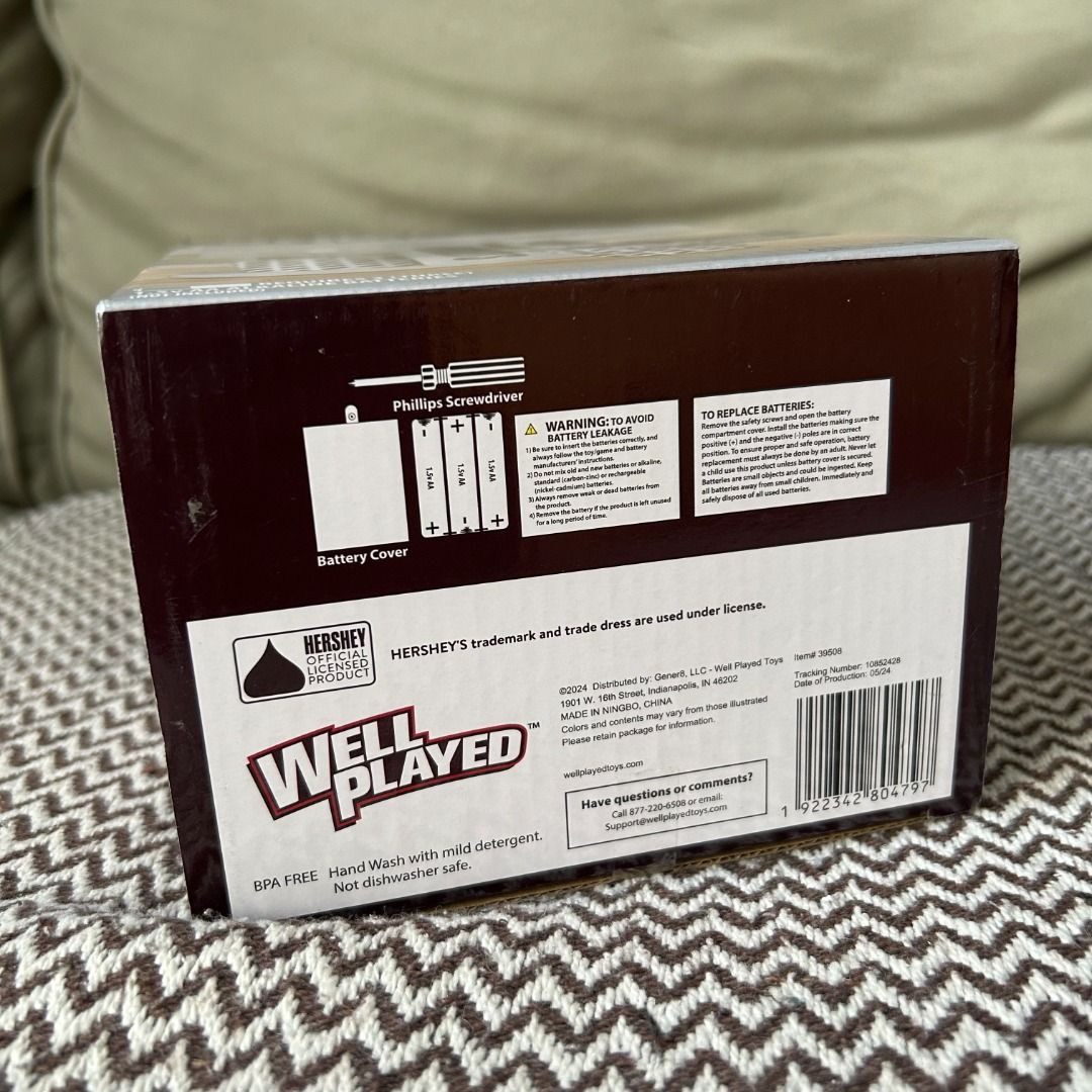 Hershey's Chocolate Drink Maker (Category: Cookware & Accessories) located in Paranaque City. Submitted by wolfhill (Listing ID 1366637168, Image 3). Description: 100% authentic from the USA 100% brand new .