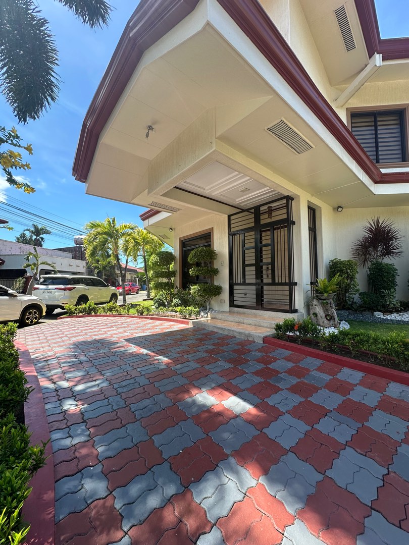 (Category: ) located in . Submitted by anna.realestatebroker (Listing ID 1366602443, Image 1). Description: .