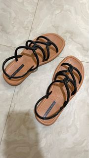 (Kategori: ) berada di . Dikirim oleh sarmyname (ID iklan 1366576172, Gambar 1). Deskripsi: .