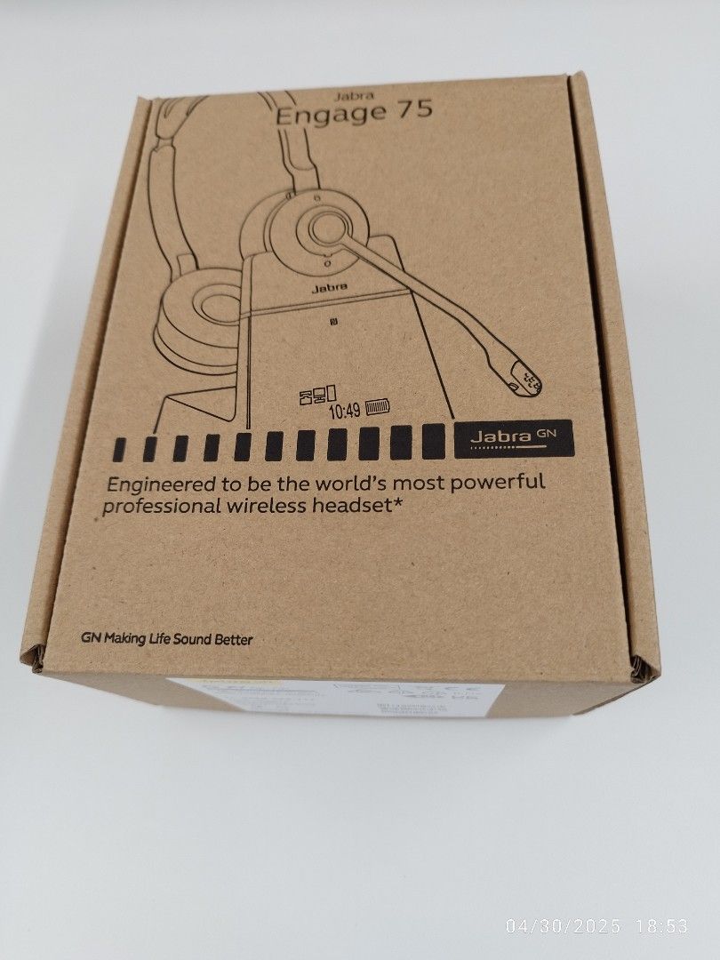 Jabra Engage 75 Wireless headset (Category: Headphones & Headsets) located in Singapore. Submitted by teddy.826 (Listing ID 1366730735, Image 1). Description: Brand new unused..