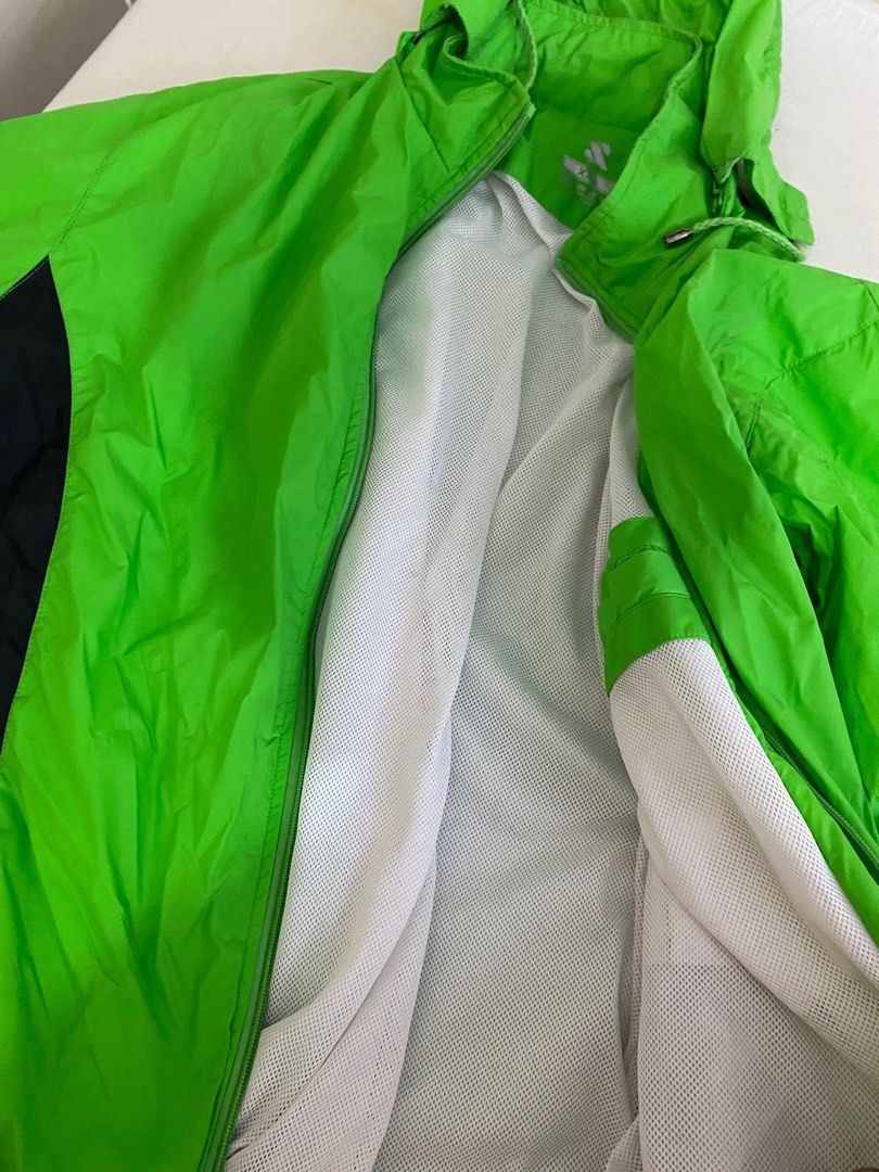 Jacket （分類：衛衣）位於 Hong Kong。 由 yasei23 提交（商品編號 1366632969，圖片 4）。簡介： 。
