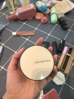 (Category: ) located in . Submitted by destashingmycloset (Listing ID 1366611911, Image 1). Description: .