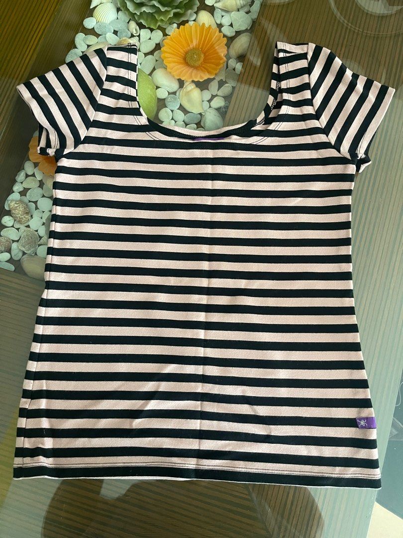 Kamiseta Striped Shirt (Category: Shirts) located in Makati City. Submitted by ablcn (Listing ID 1366548134, Image 1). Description: .