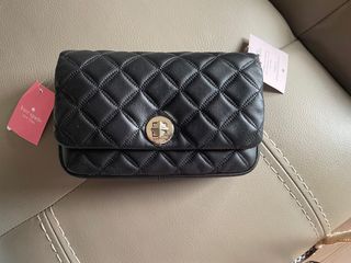 （分類：）位於 。 由 bbchan147 提交（商品編號 1366641603，圖片 1）。簡介： 。