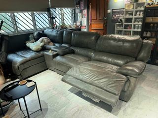 (Category: ) located in . Submitted by cyjlim (Listing ID 1366657589, Image 1). Description: .