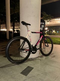 (Category: ) located in . Submitted by ngagaga (Listing ID 1366638111, Image 1). Description: .
