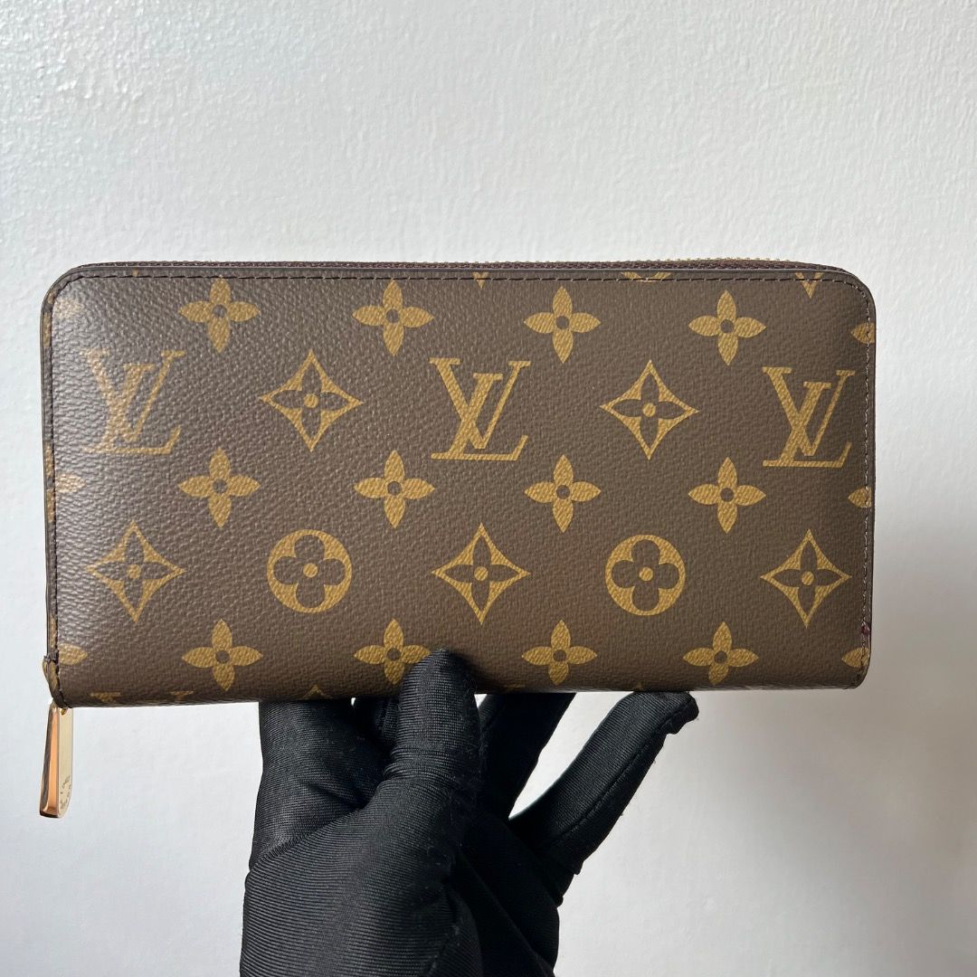 LV Zippy Monogram Long Wallet (Category: Luxury Bags & Wallets) located in Antipolo. Submitted by mjlenihcpreloved (Listing ID 1366612809, Image 1). Description: .