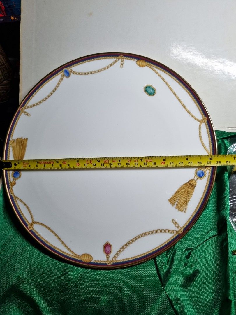 Noritake cake server set 75th Anniversary Mazda (Category: Dinnerware & Cutlery) located in San Fernando. Submitted by ads.23 (Listing ID 1366683526, Image 3). Description: Noritake Cake Server Set 75th Anniversary founding of Mazda 1 cake server/plate 1 slicer MOP: Gcash/Bank Transfer /Palawan Location : SAN FERNANDO, PAMPANGA We can ship via LBC and J&T Shipping fee will be shouldered by the buyer ❗.