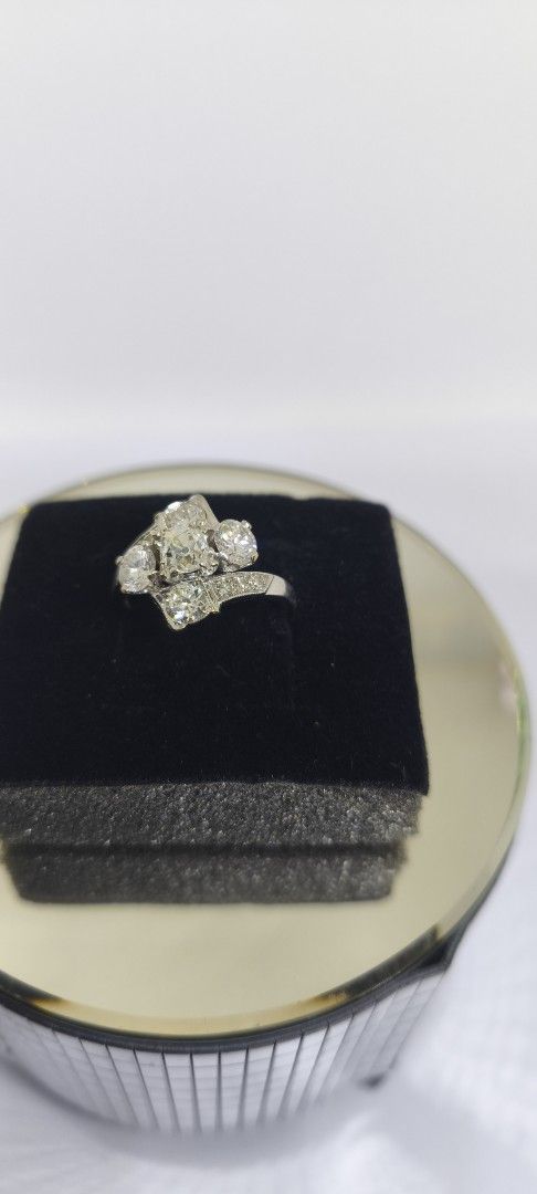 Ring （分類：戒指）位於 Hong Kong。 由 rina2405 提交（商品編號 1366619769，圖片 4）。簡介： 14 5g $58000。