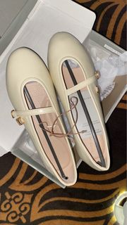 (Kategori: ) berada di . Dikirim oleh clutteredbysya (ID iklan 1366602474, Gambar 1). Deskripsi: .