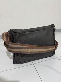 (Kategori: ) berada di . Dikirim oleh rendrabroj39925 (ID iklan 1366673190, Gambar 1). Deskripsi: .