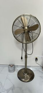 (Category: ) located in . Submitted by annaquah (Listing ID 1366637254, Image 1). Description: .