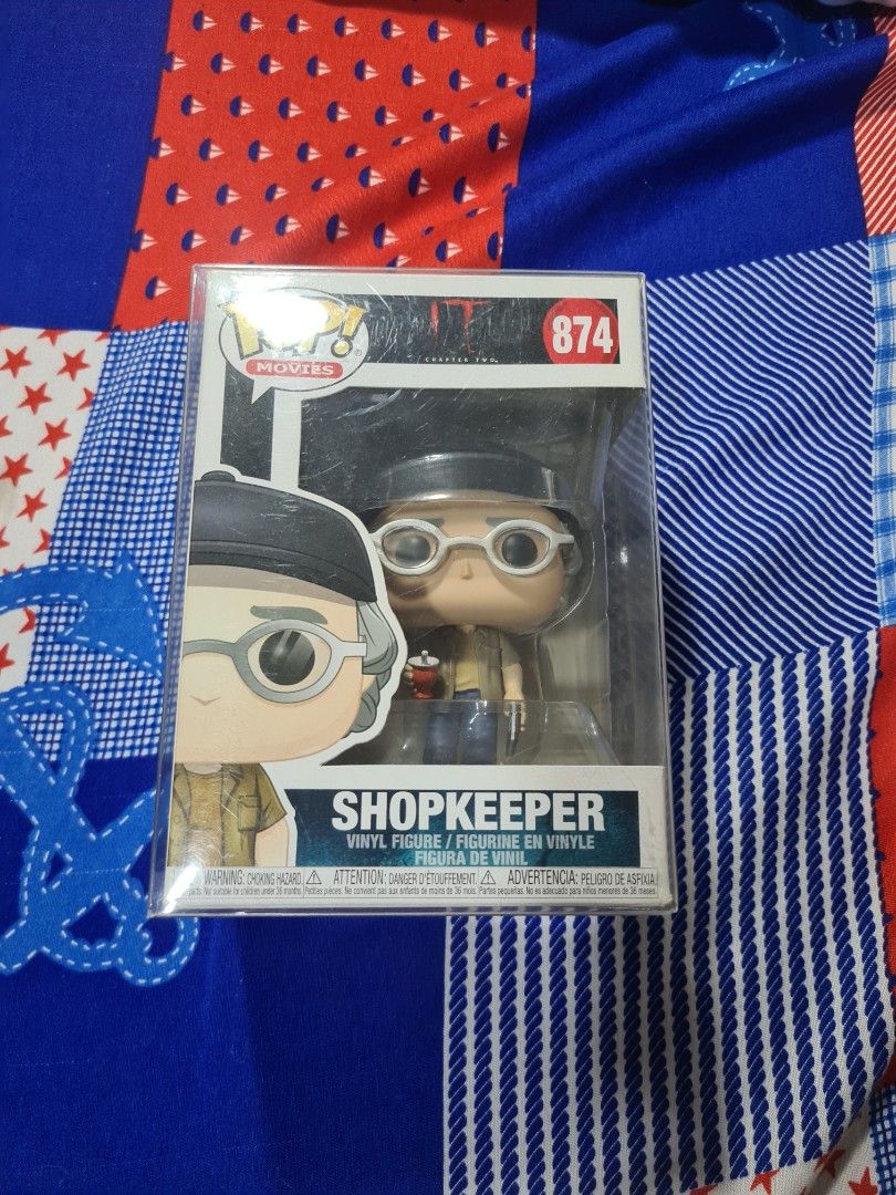 Stephen King as Shopkeeper (It Chapter 2) Funko Pop (Category: Figurines & Statues) located in Quezon City. Submitted by rcsebrndth (Listing ID 1366685310, Image 1). Description: - Bought from Filbar's in 2021 - Original price: 595 - With Boss protector - Without Boss protector: 280 - RFS: decluttering/ not a fan anymore - The delivery fee will be shouldered by the buyer - GCash payment only.