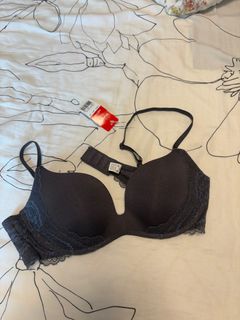 （分類：）位於 。 由 sapphirebachira 提交（商品編號 1366628816，圖片 1）。簡介： 。