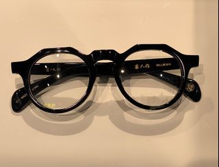 （分類：）位於 。 由 hermanlhm 提交（商品編號 1368325423，圖片 1）。簡介： 。