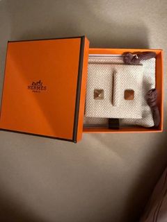 (Category: ) located in . Submitted by breakmyfashion (Listing ID 1368337783, Image 1). Description: .