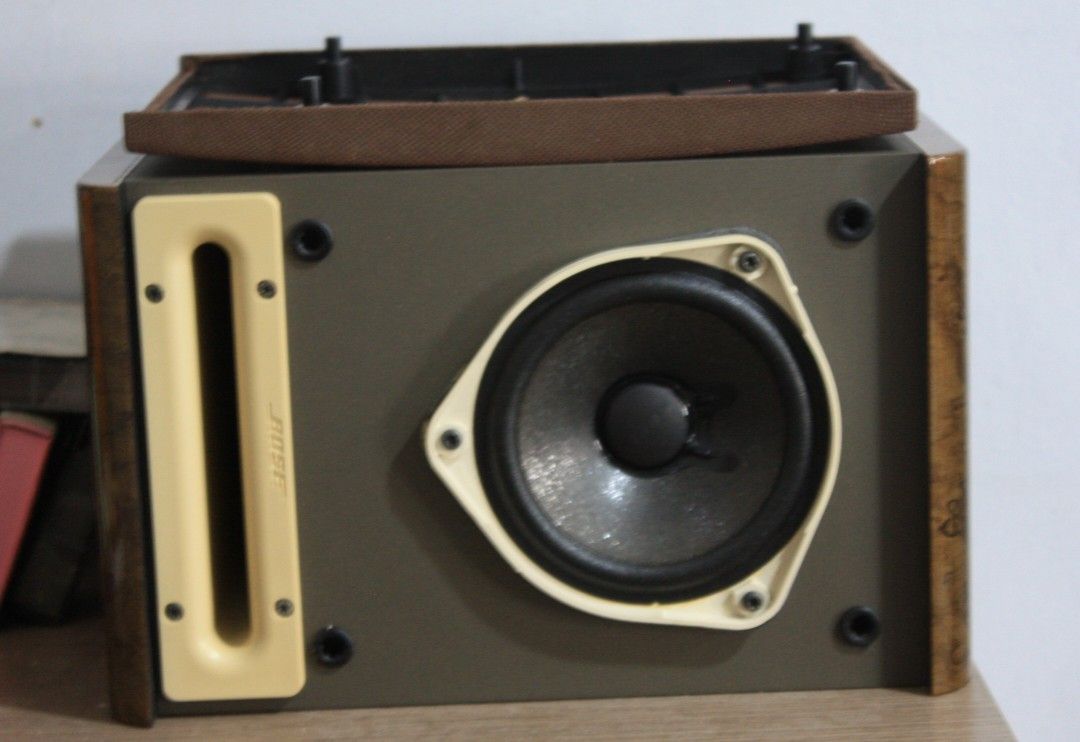 Bose Speaker model 121, 101MM& VS100 (Category: Soundbars, Speakers & Amplifiers) located in Manila. Submitted by freedragon_74f10d (Listing ID 1329998204, Image 2). Description: . Powerful Home Theater Speaker . Bose model 121 Front Channel Speaker 60 watts RMS @ 6ohms Nominal...... ₱9,000.00 . Bose model 101MM 150 Watts per Channel @ 6 ohms....... ₱8,000.00 . Bose model VS100 Center Speaker 100watts @ 8ohms....... ₱4,000.00 . Superb Crisp and C