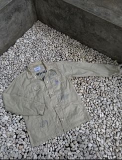 (Kategori: ) berada di . Dikirim oleh monothrift (ID iklan 1368324974, Gambar 1). Deskripsi: .
