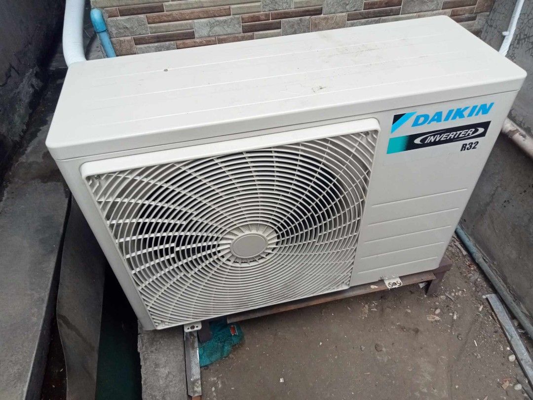 DAIKIN D-SMART INVERTER SPLIT TYPE AIRCON (Category: Air Conditioning and Heating) located in Quezon City. Submitted by airconph. (Listing ID 1368299066, Image 3). Description: 🌿Smart Cooling,Smarter Prices! - Grab your energy-efficient AC now‼️ BRAND NEW DAIKIN SPLIT TYPE INVERTER ▪️DAIKIN D-SMART SERIES INVERTER ▪️DAIKIN D-SMART QUEEN INVERTER ▪️DAIKIN D-SMART KING INVERTER Model: FTKQ-BVA, FTKC-AVA, FTKZ-WVM Available Capacity: (0.8hp - 3.0hp
