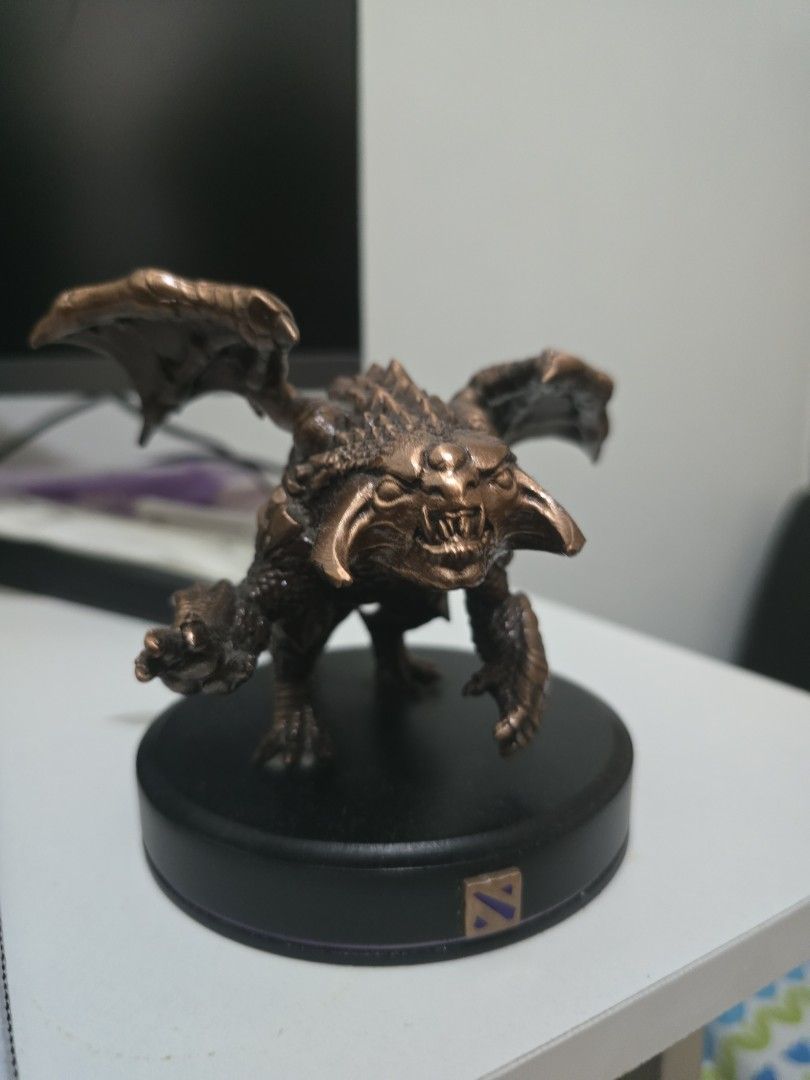 Dota 2 Battle Pass Roshan 2018 (Category: In-Game Products) located in Manila. Submitted by youngadult (Listing ID 1368289113, Image 1). Description: Battle Pass of Roshan 2019 Dota 2. (Heavy).