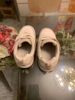 （分類：）位於 。 由 hamihami36 提交（商品編號 1368369120，圖片 1）。簡介： 。