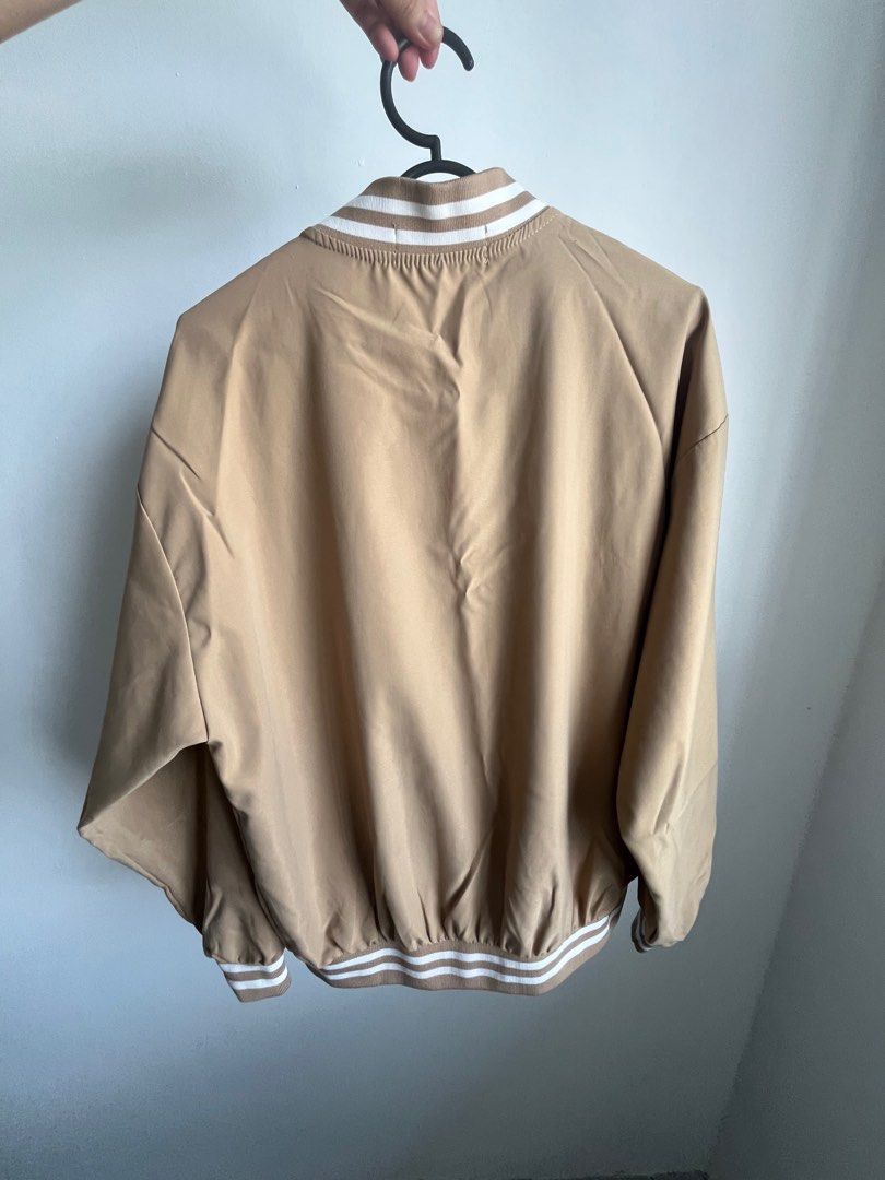 Drum jacket (Category: Coats, Jackets and Outerwear) located in Kuala Lumpur. Submitted by missmay_ (Listing ID 1368315049, Image 3). Description: Fixed price❗️.