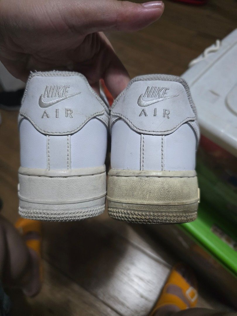 FOR SALE Nike Air Force 1 '07 (Category: Sneakers) located in Caloocan City. Submitted by pamdacuan (Listing ID 1368263746, Image 3). Description: ❗️FOR SALE ❗️ Nike Air Force 1 '07 Womens Colour: White/White/White/White Size: US 7/ UK 6 / EU 40 / 25 cm ✅️ Original Nike Air Force 1 from US ✅️ Good condition (90%) ✅️ Lightly used PS: Needs a little clean RFS: Decluttering/No longer used ❗️Negotiable❗️Pls. kunin niyo na.