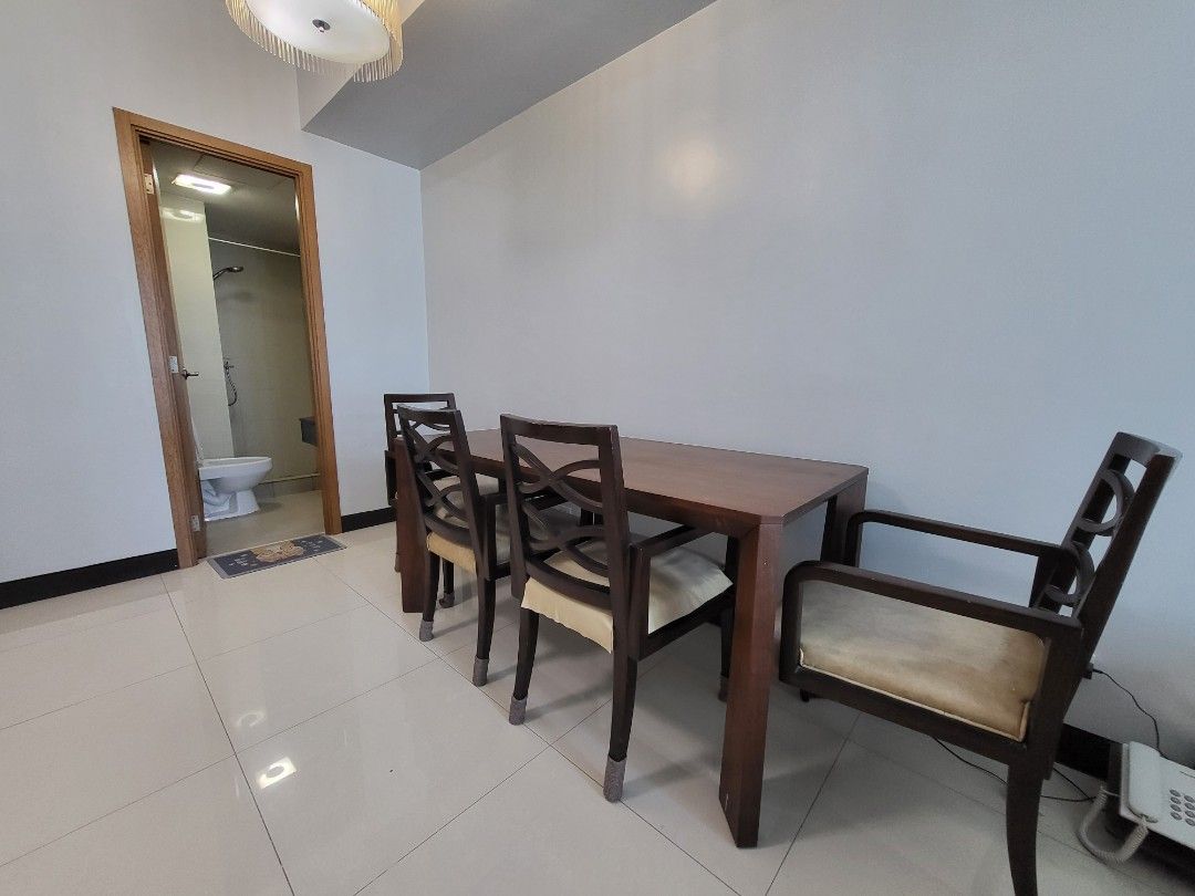 Greenbelt Madison Makati Studio Condominium 36sqm (Category: Apartments & Condos) located in Pasig City. Submitted by atan_80 (Listing ID 1368287228, Image 3). Description: For Rent: Greenbelt Madison Condominium Large Studio Unit - 36.6sqm Fully Furnished - queen-sized bed - aircon - dining set - sofa set - electric stove and range hood - water heater - front load washer and dryer - refrigerator Location is close Makati Medical City, Greenbelt a