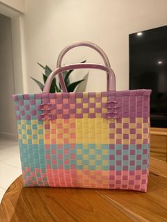 (Category: ) located in . Submitted by slimbean (Listing ID 1368243636, Image 1). Description: .