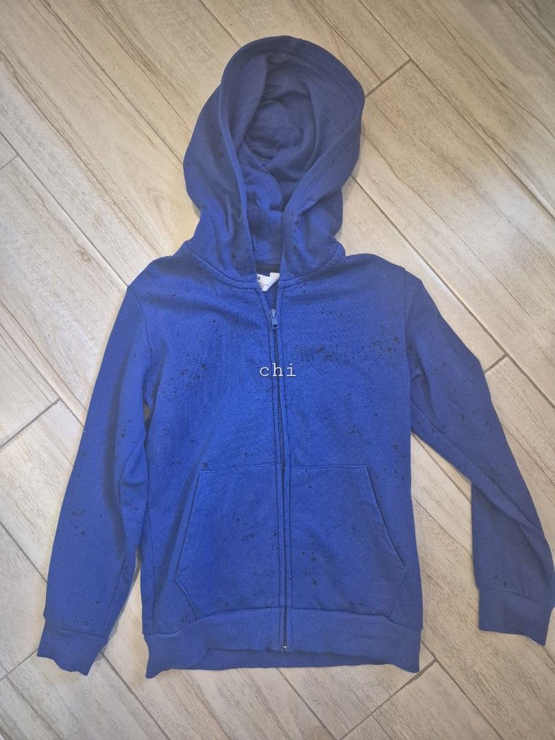 H&M hoodie US 6-7 (Category: Babies & Kids Fashion) located in Marikina City. Submitted by chichers (Listing ID 1368378688, Image 1). Description: H&M blue hoodie with black paint specks design. Size US 6-7 price + sf. shipping via j&t only or lalamove for same day delivery.
