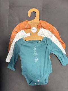 （分類：）位於 。 由 szisabel 提交（商品編號 1368233973，圖片 1）。簡介： 。