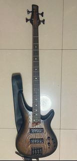 （分類：）位於 。 由 aplanetape 提交（商品編號 1368379892，圖片 1）。簡介： 。